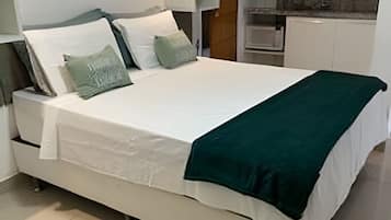 Superior Penthouse, Lanai, Sea View | Desk, free WiFi