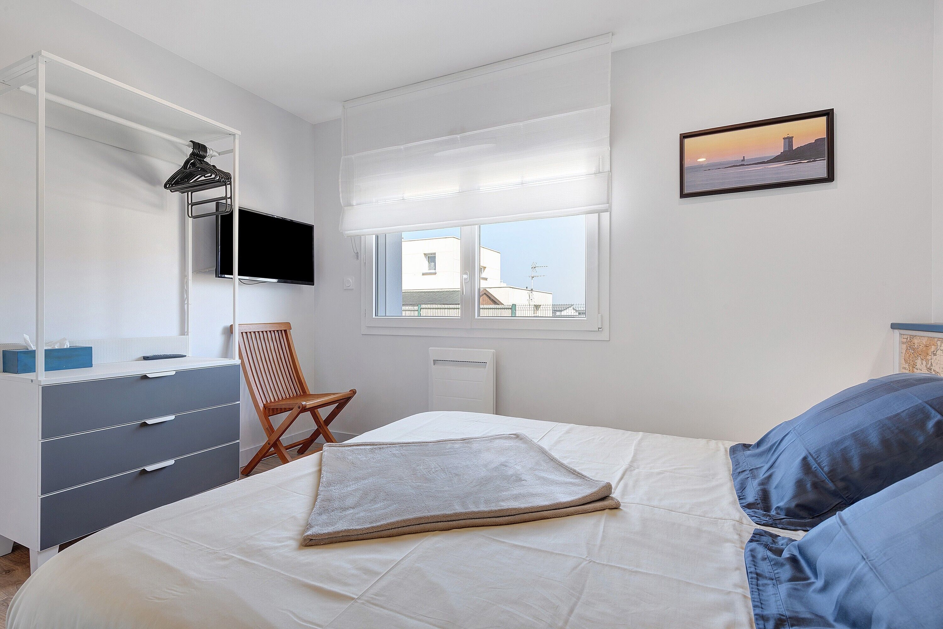 1 chambre, fer et planche à repasser, Wi-Fi, draps fournis