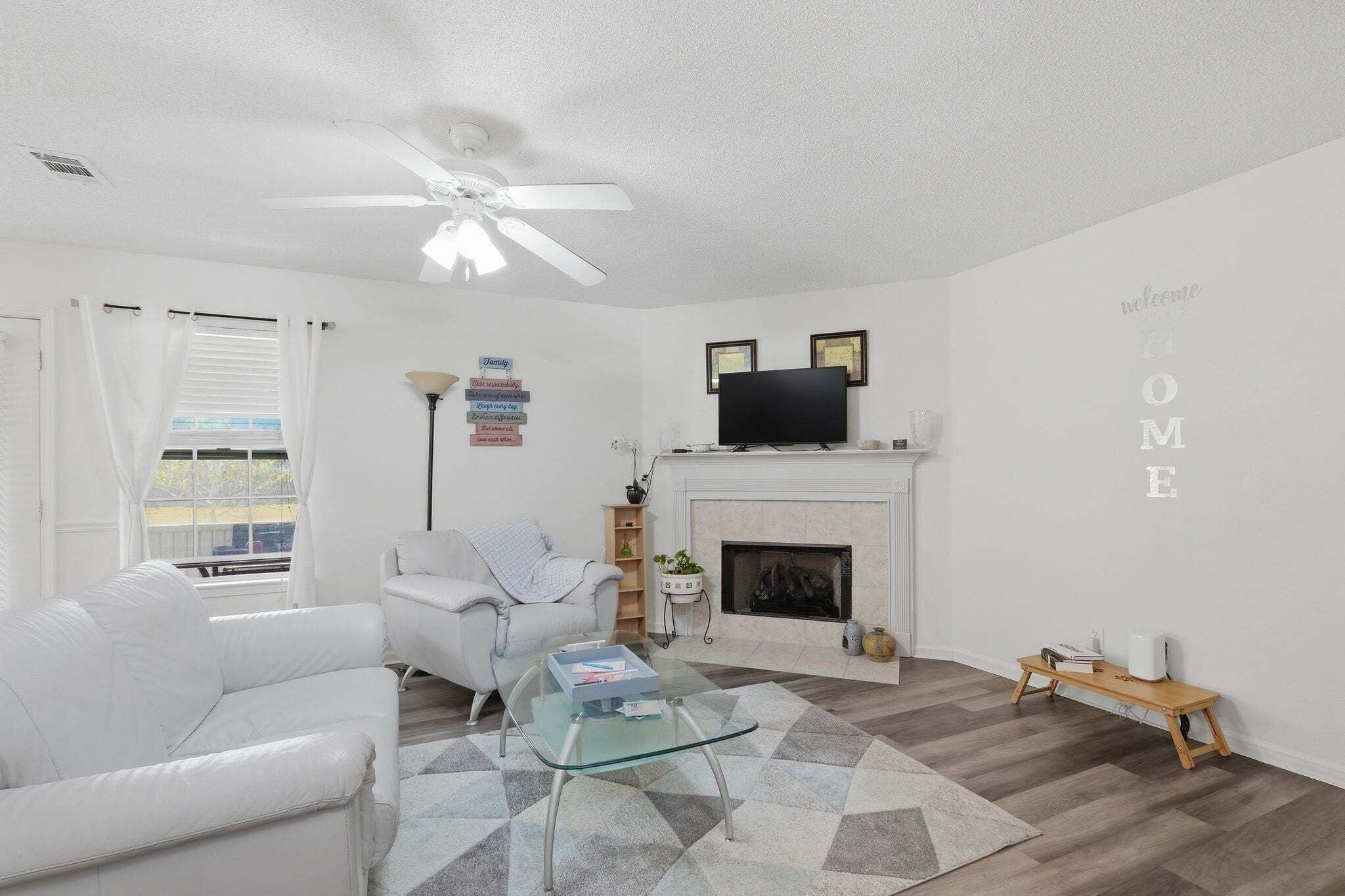 TV, fireplace, printers