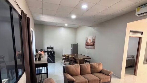 Smart TV - Casa Confort Ahuachapan/ 3 suites with AC & Smart Tvs (Ahuachapan centro)