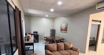 Casa Confort Ahuachapan/ 3 suites with AC & Smart Tvs