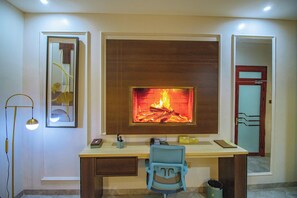 Deluxe Room | Interior