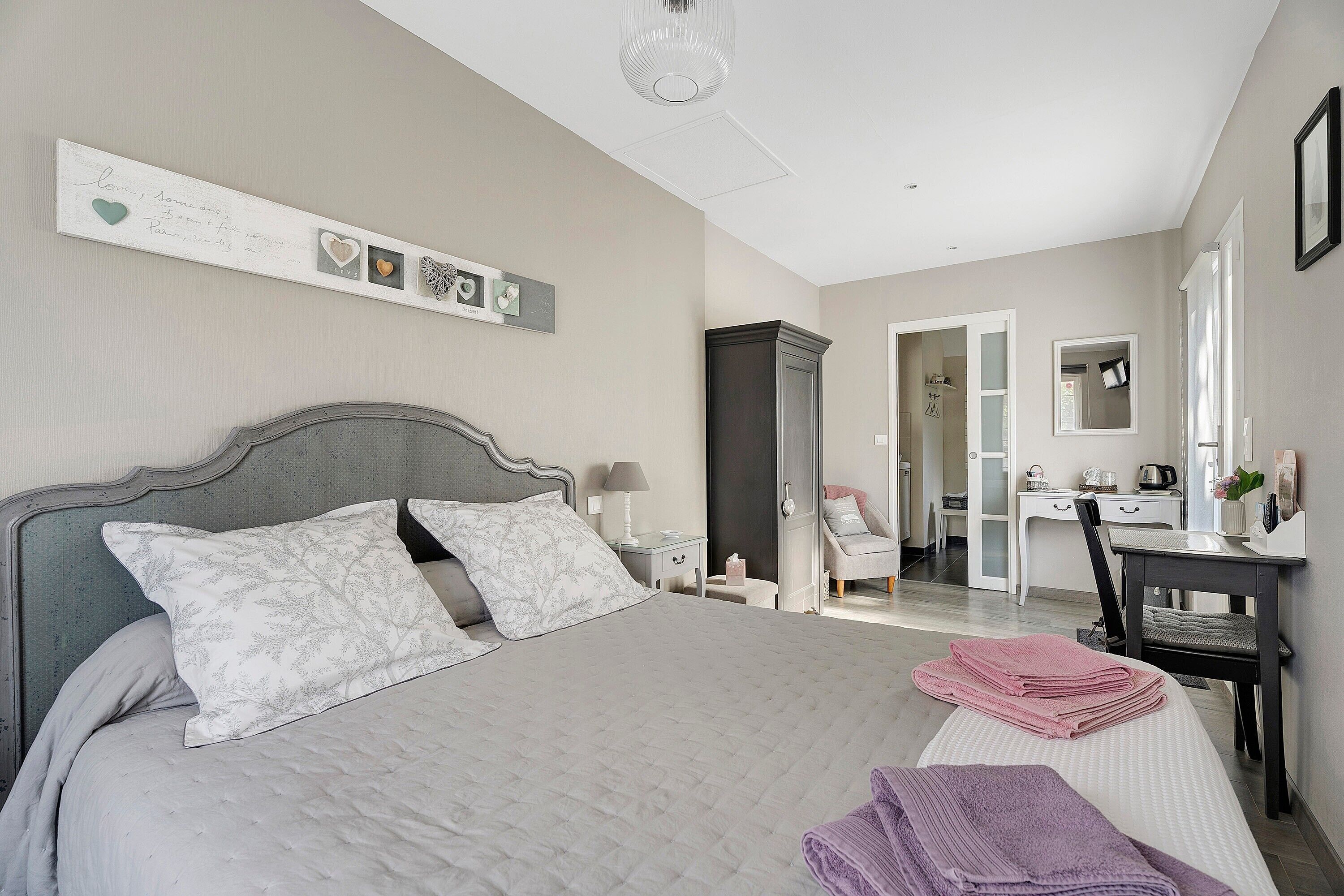 1 chambre, Wi-Fi, draps fournis
