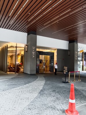 Front of property - Gateway Homestay The Axon Residence KL (Kuala Lumpur)