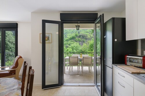 Ferienhaus „La Clémenguite“ mit Bergblick, WLAN und Klimaanlage