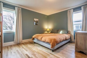 1 bedroom, free WiFi - Junebug - 2 bedroom, 1 bathroom home in The Heights (Hood River)