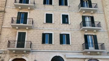 Junior-Suite, Balkon, Stadtblick | Außenbereich