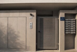 Property entrance -  Colonna Suites Bari (Bari)