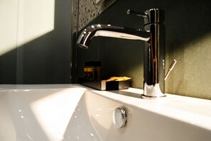 ห้องดับเบิล | ห้องน้ำ