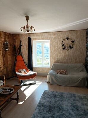 Room - Vrbo Property (Bussang)