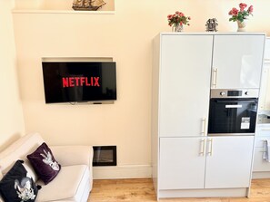 TV - Prime York City Centre Flat Near Station (York)