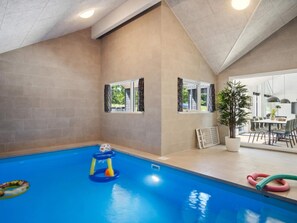 House | Pool - 5 Star Holiday Home in Hojby (Hojby)
