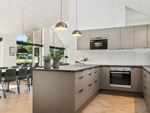 House | Interior - 5 Star Holiday Home in Hojby (Hojby)