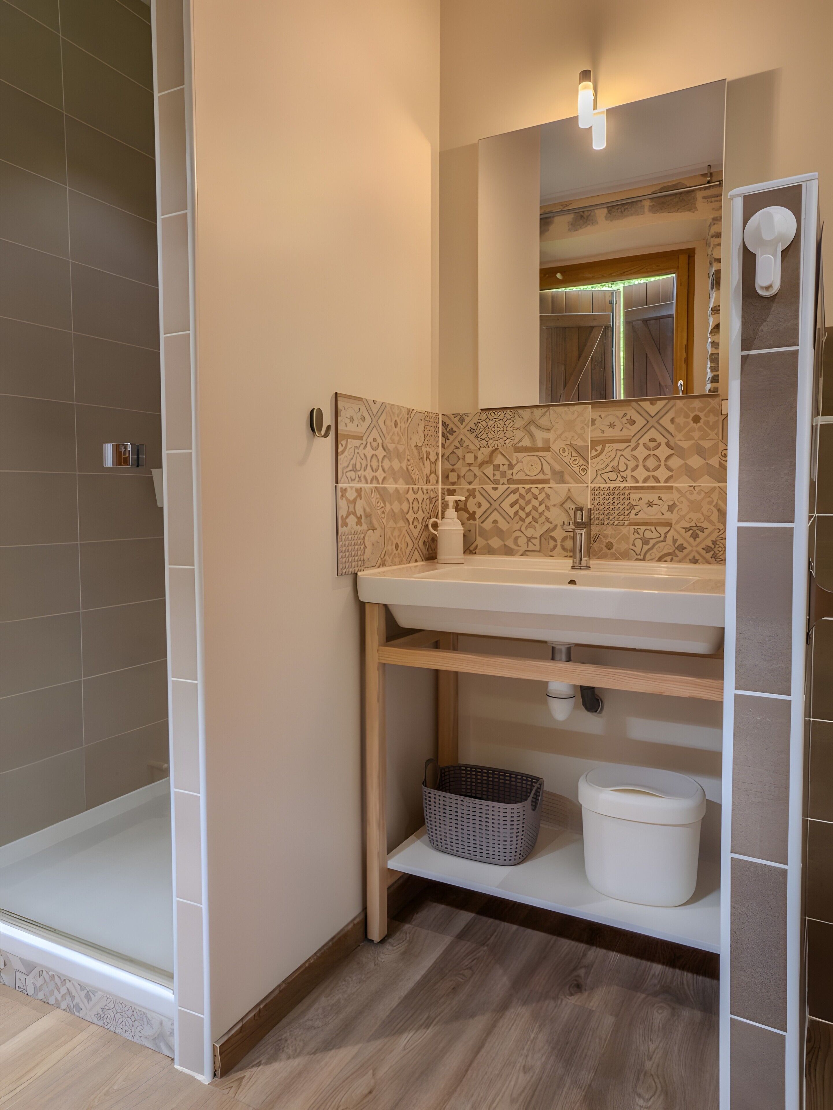 Shower, hair dryer