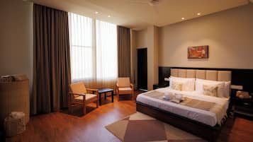 Classic Suite, Balcony, Mountain View