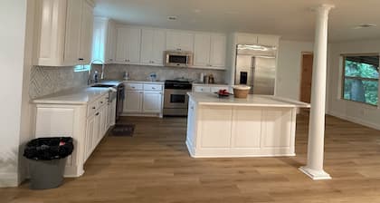 Perfect 3bedroom house in Colleyville, Proximity Sabre, Charles Schwab, Fidelity