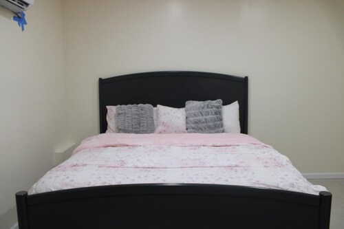Cozy 1-bedroom basement apartment in charming Covington with AC.