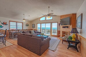 TV, DVD player, stereo - JL #305 - Time Out I - Oceanfront Duplex - Pool (Kill Devil Hills)