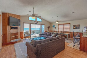 TV, DVD player, stereo - JL # 307 - Time Out II - Oceanfront Duplex - Pool (Kill Devil Hills)