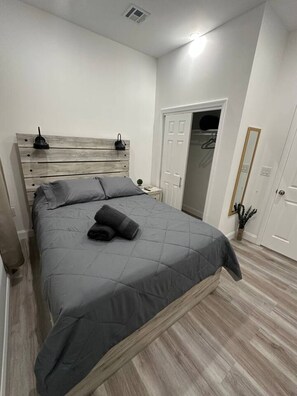 Iron/ironing board, WiFi - Habitacion amplia cerca New York con baño privado (West New York)