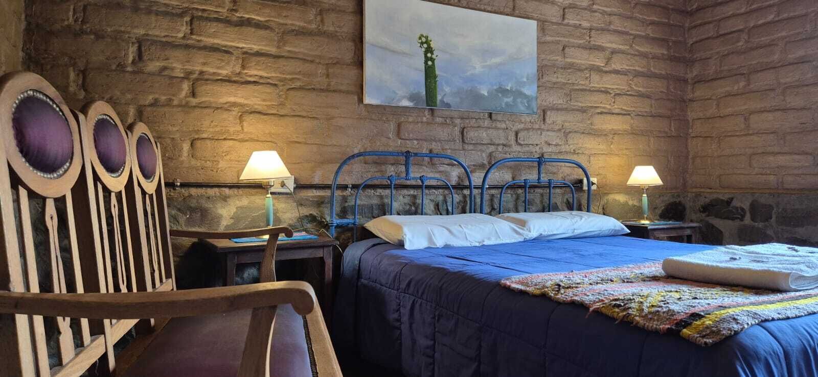 Cabaña superior, patio, vista al valle