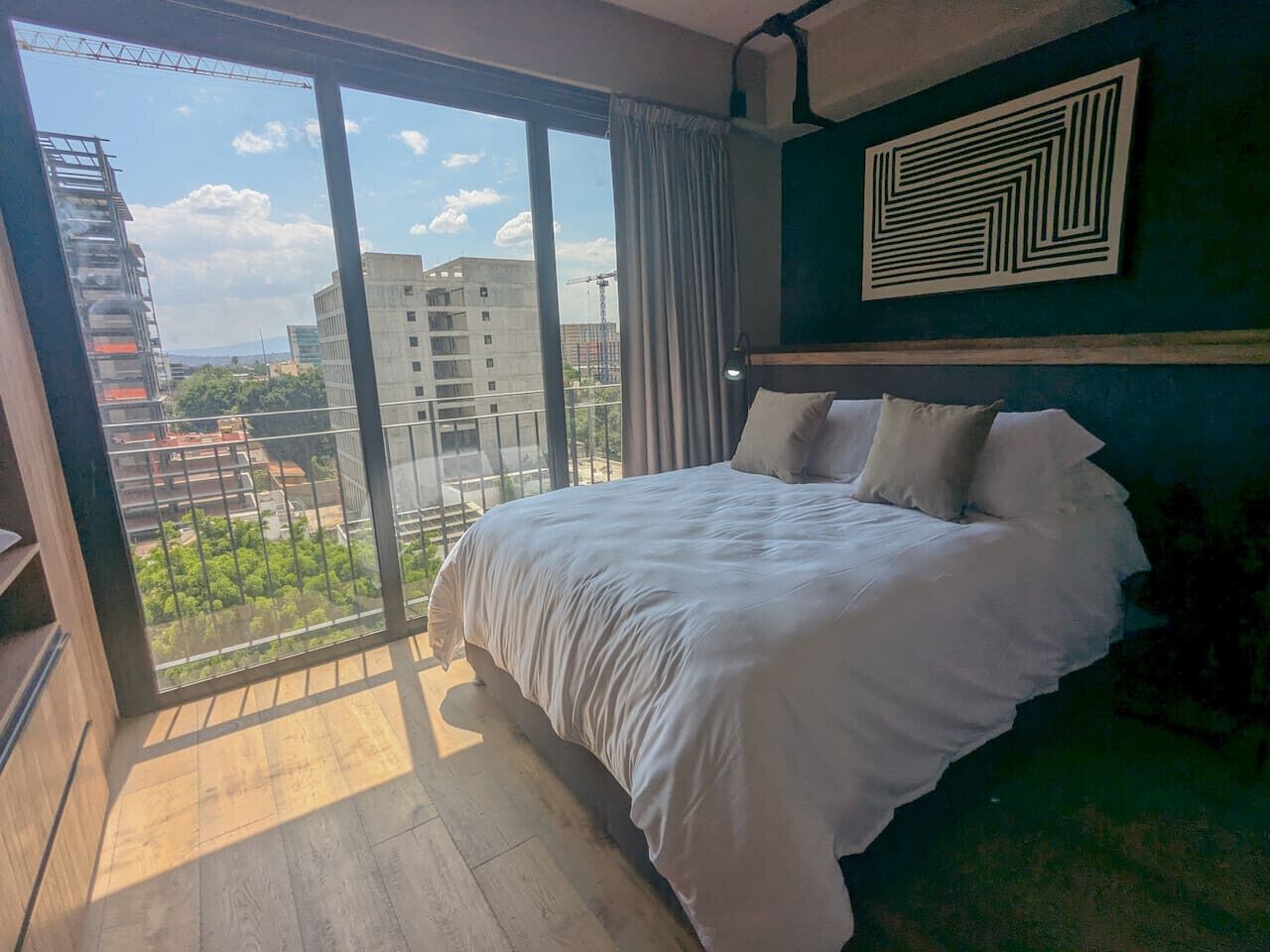 1 bedroom, desk, iron/ironing board, WiFi