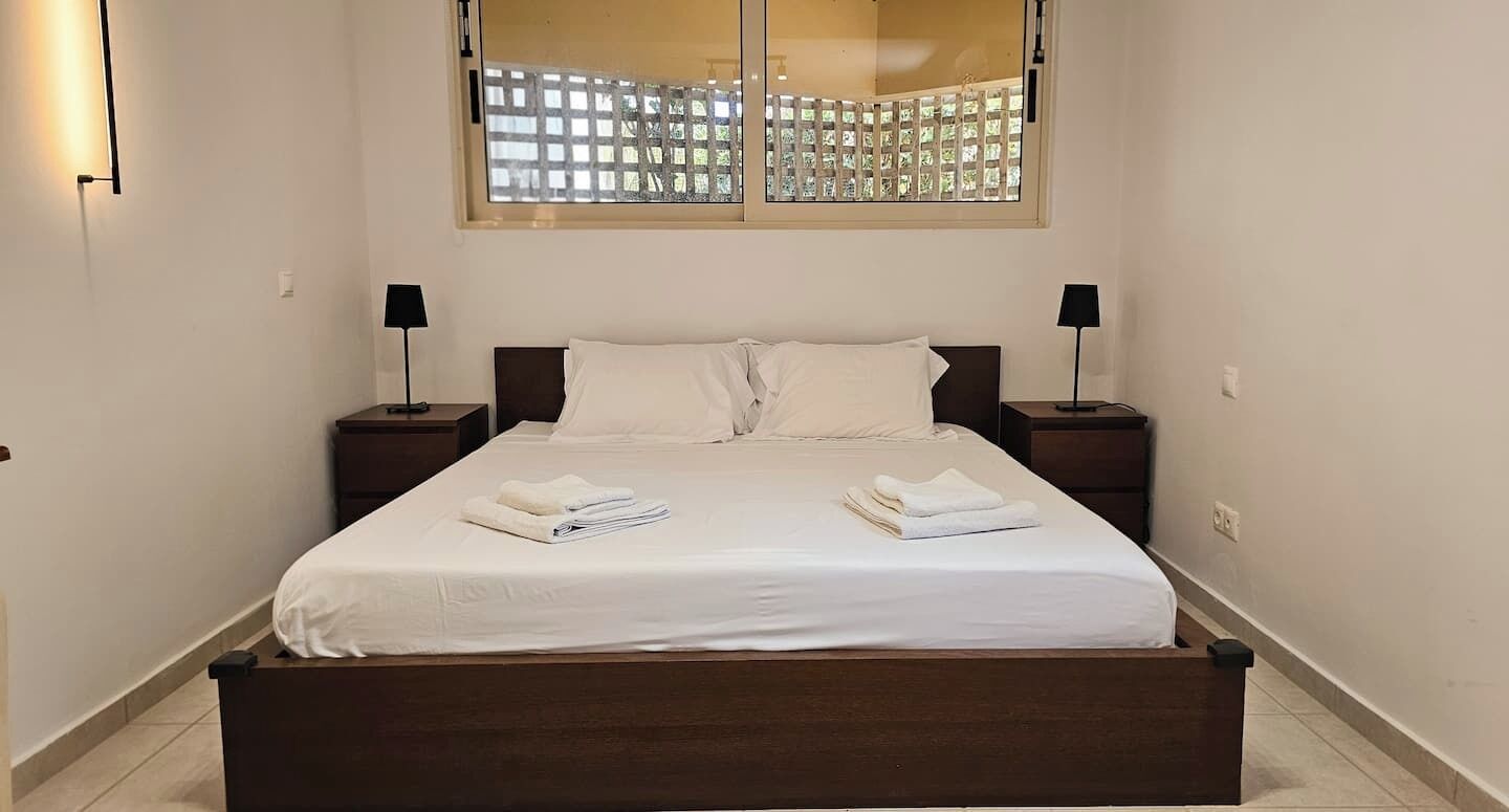 Casa luxo, para não fumantes | Individualmente decorados, individualmente mobiliados, Wi-Fi de cortesia