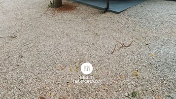 Huisje | Buiten dineren