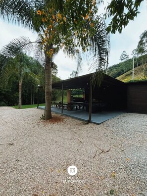 Huisje | Buiten dineren