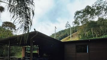 Cabane | Restauration extérieure