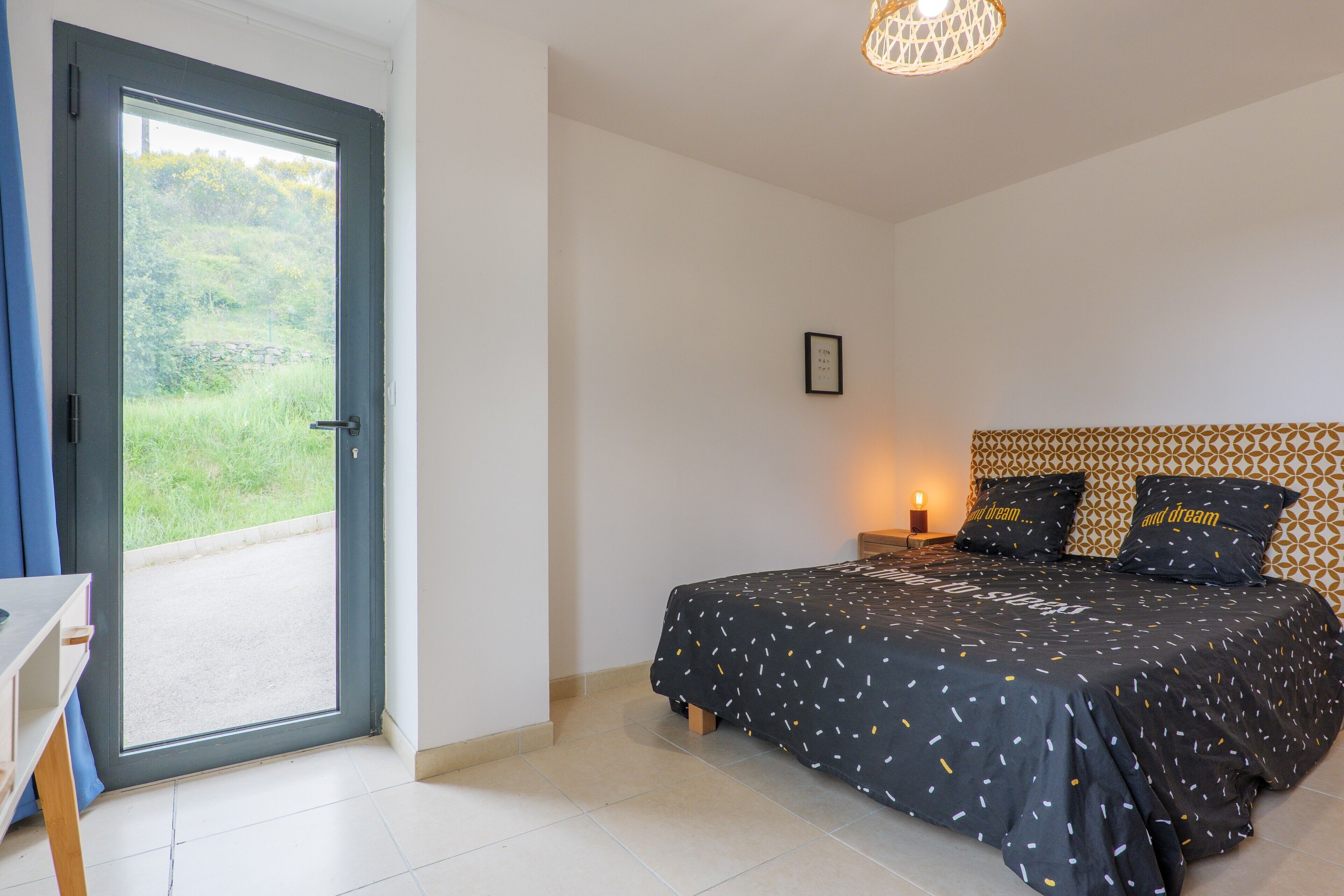 1 chambre, Wi-Fi, draps fournis
