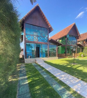 Maison Premium, accès piscine, vue montagne | Extérieur