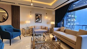 Lägenhet Deluxe - 3 sovrum | Vardagsrum