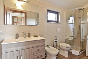 Apartment, 1 Bedroom, Terrace, Garden View | Bathroom - Elegant Living for Your Vacation (Umag)