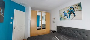 3 chambres, fer et planche à repasser, Wi-Fi