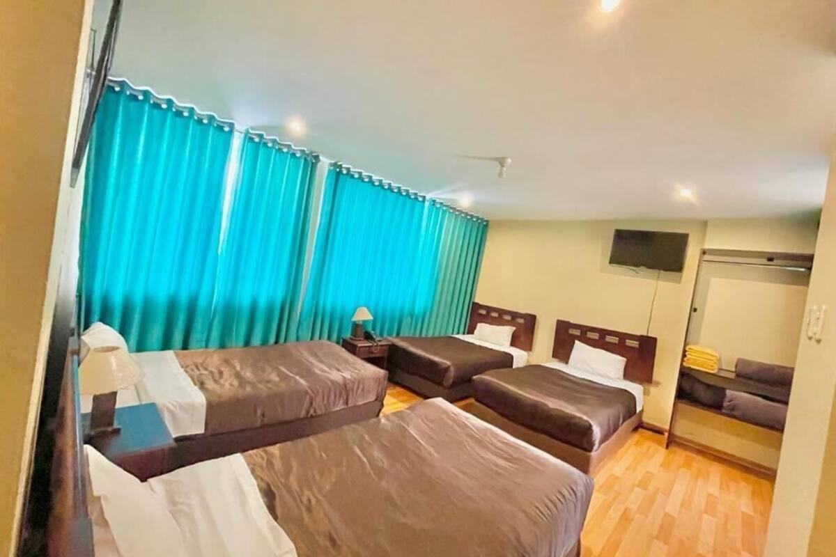 Classic Quadruple Room, Courtyard View