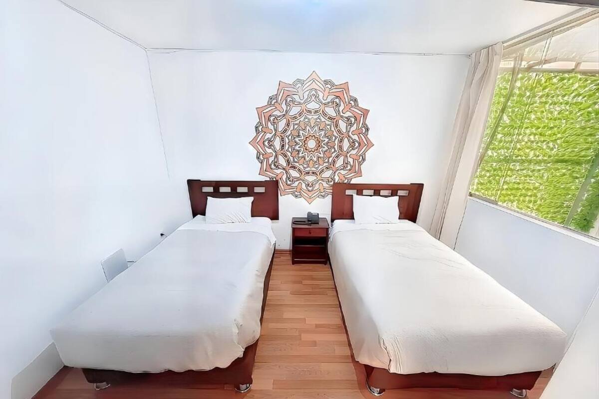 Kahden hengen classic-huone (kaksi sänkyä)