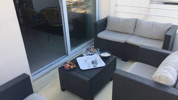 Terassi/patio