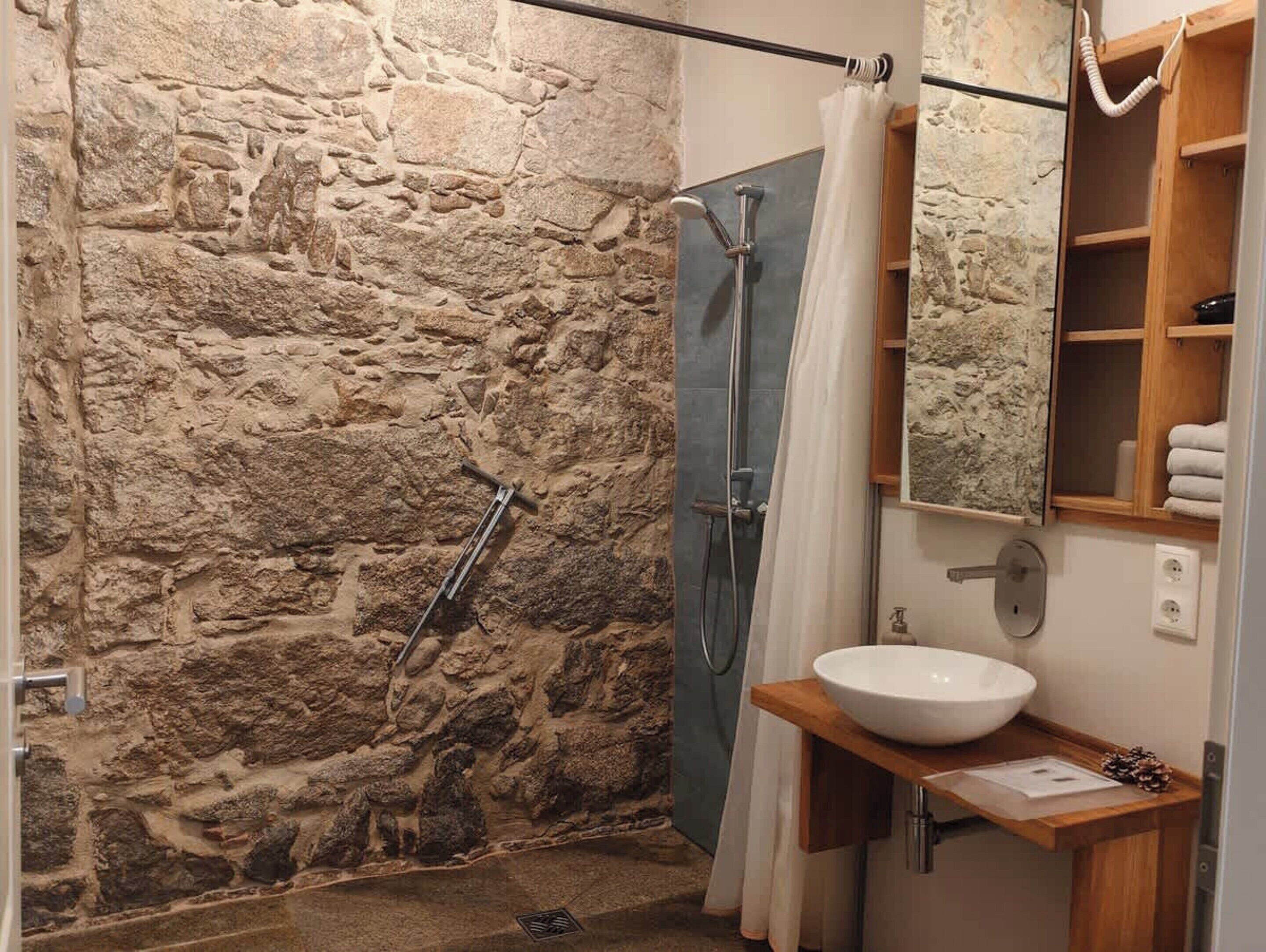 Apartment | Bathroom