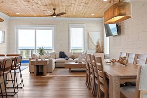 Dining - Beachfront Luxury Home + Private Pool + BBQ Grill + Exclusive Location (Gulf Shores)