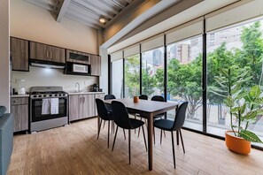 Suite | Private kitchen - Casa by Frida Kahlo (Ciudad de México)