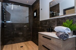 Bathroom - Vacation Home 'Great View' with Private Pool, Private Terrace and Wi-Fi (Playa Blanca)