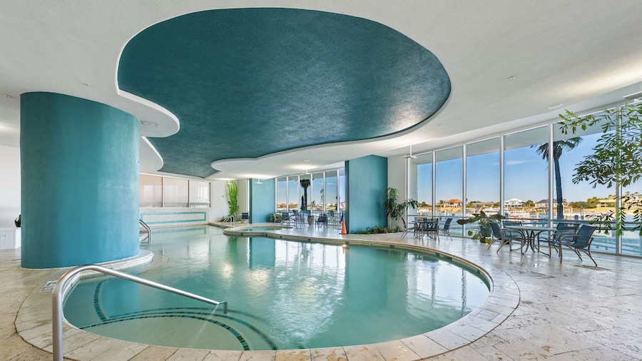 Bella Luna Condos