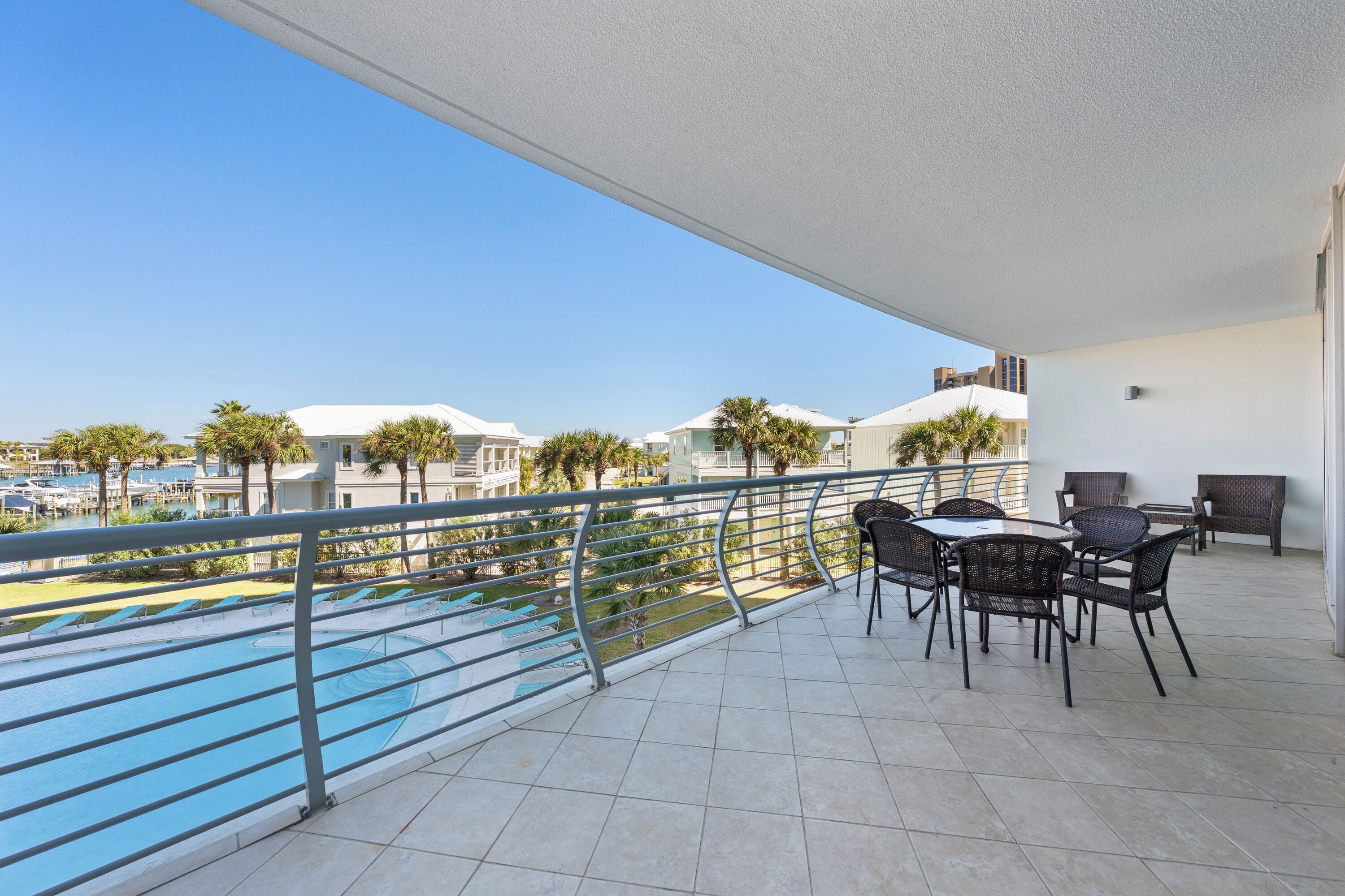 Family Condo, 2 Bedrooms, Balcony, River View | Balcony view