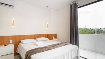 2 bedrooms, iron/ironing board, Internet, bed sheets