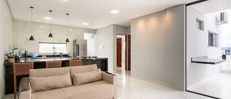 TV, video library