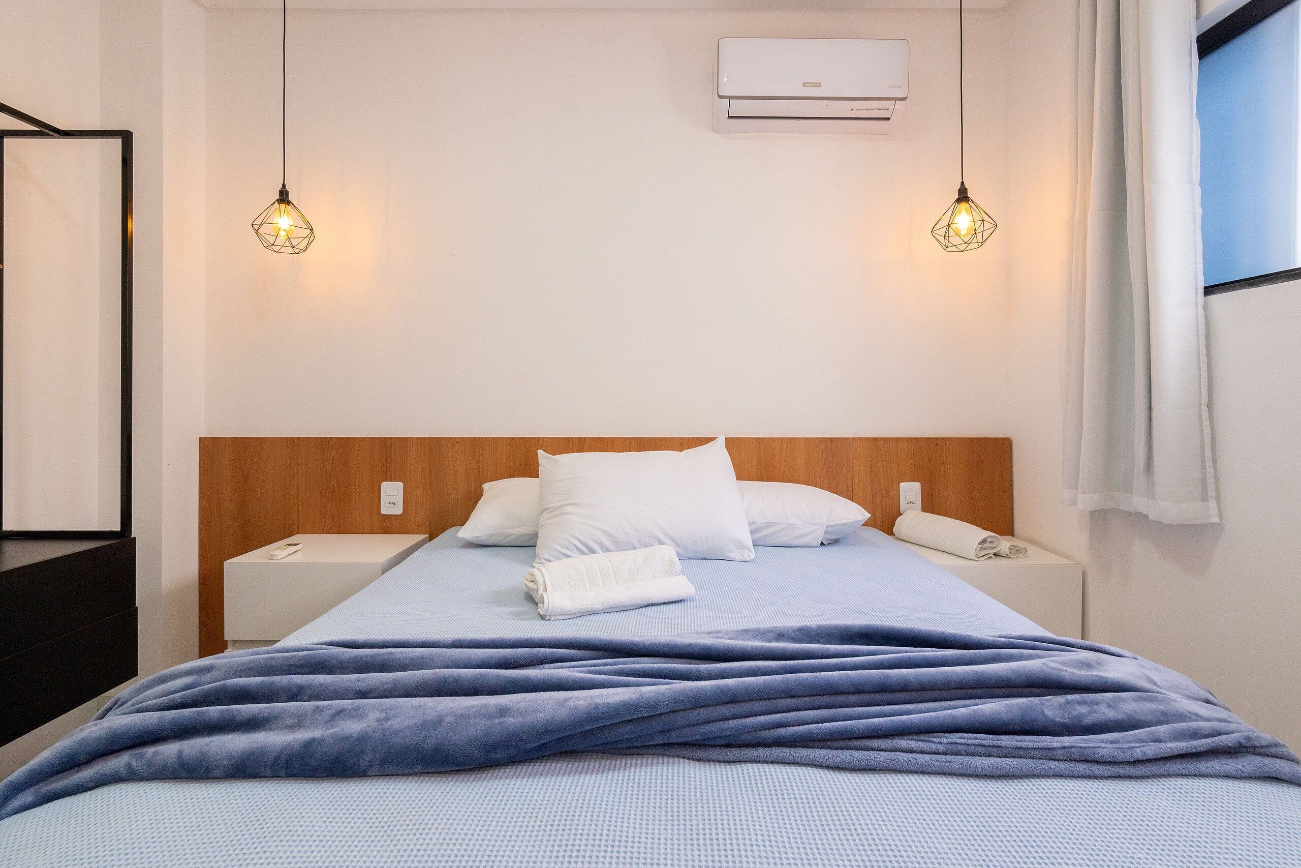 2 bedrooms, iron/ironing board, Internet, bed sheets