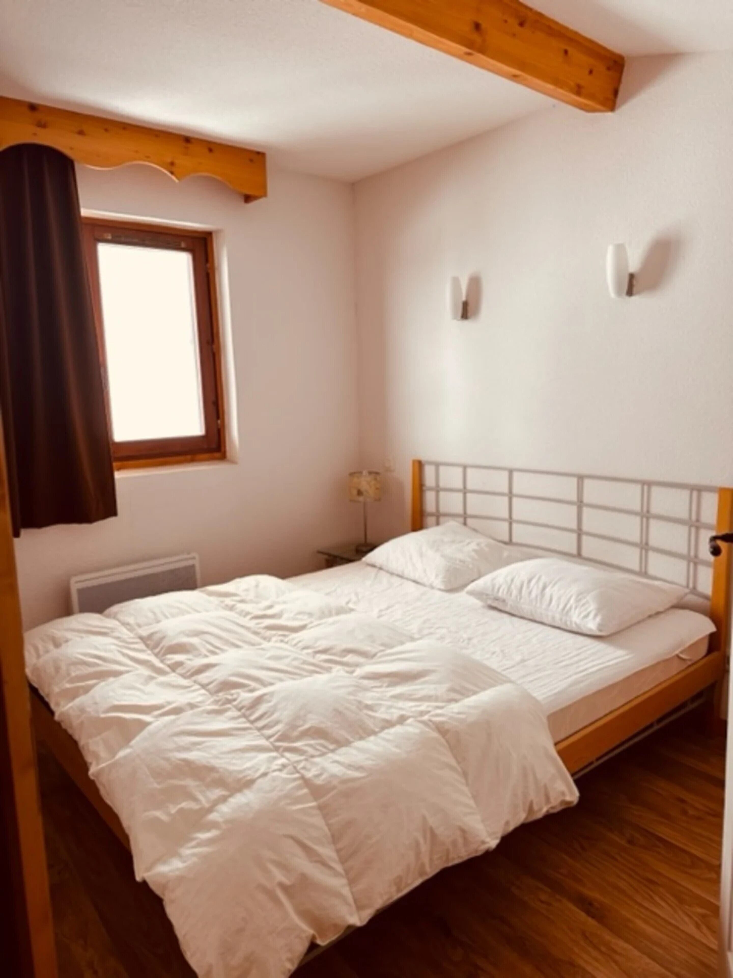 2 bedrooms