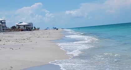 Florida Condo Getaway w/ Pool & Boat Dock –Across the street to Englewood Beach!