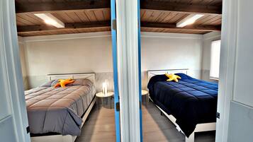 2 bedrooms, WiFi (free), bed sheets